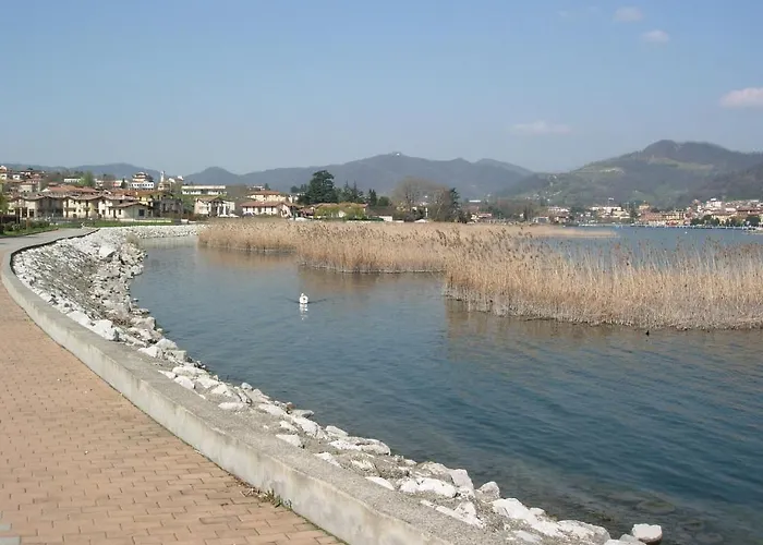 Aria Di Паратико